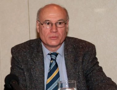 Γ. Παπαδόπουλος: «Έχουμε ενεργά ηφαιστειακά κέντρα και στην Ελλάδα - Αποτελούν πηγές μελλοντικών τσουνάμι»